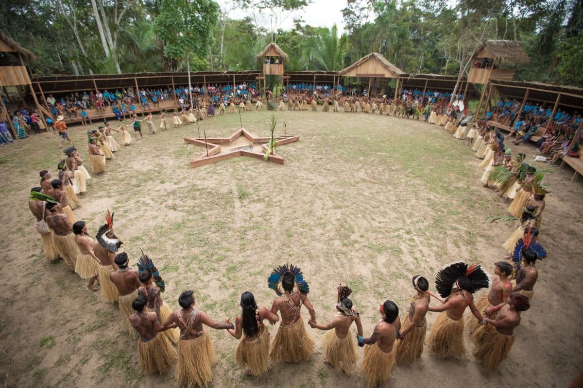 Kuntanawa Tribe queenof the forest ceremony shaman plant medicine aya