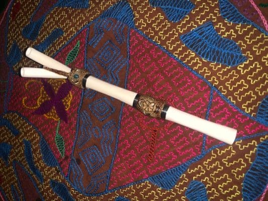 Double Tepi Snuff Applicator